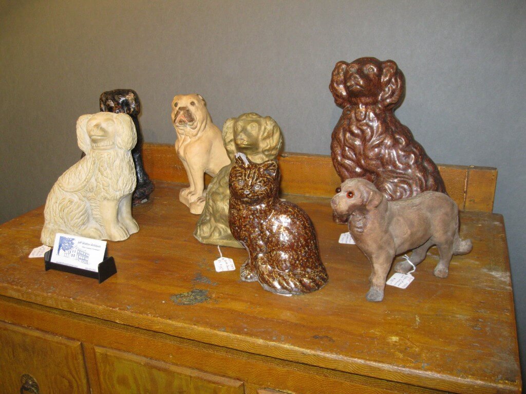 Foo Dogs
