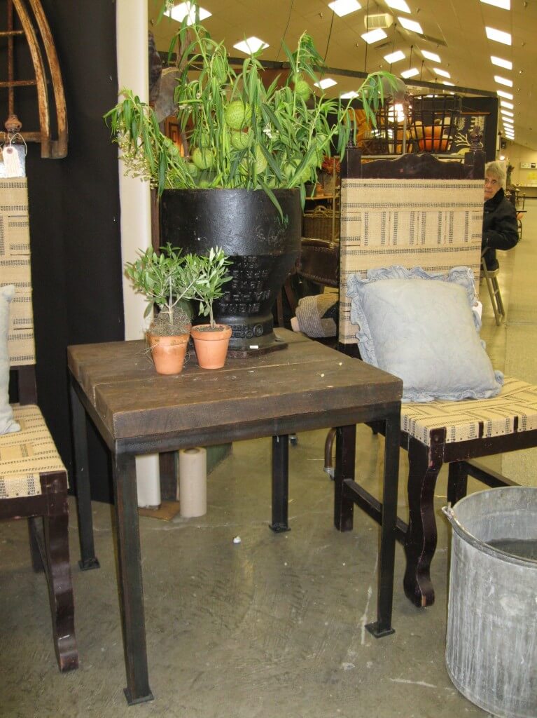 Reclaimed Table.png