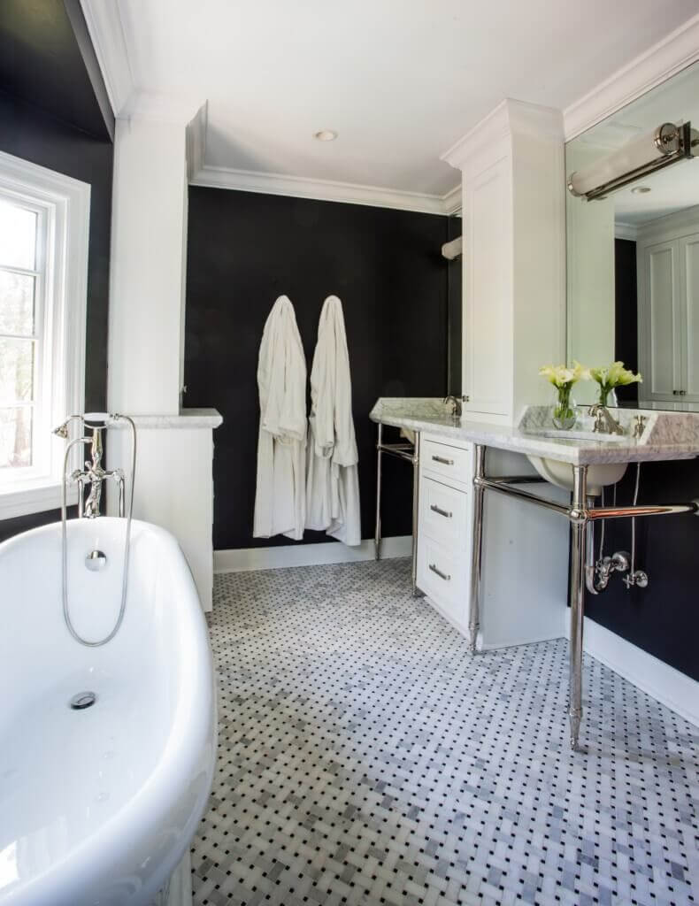 Marble in the bathroom delivers the luxury you deserve 