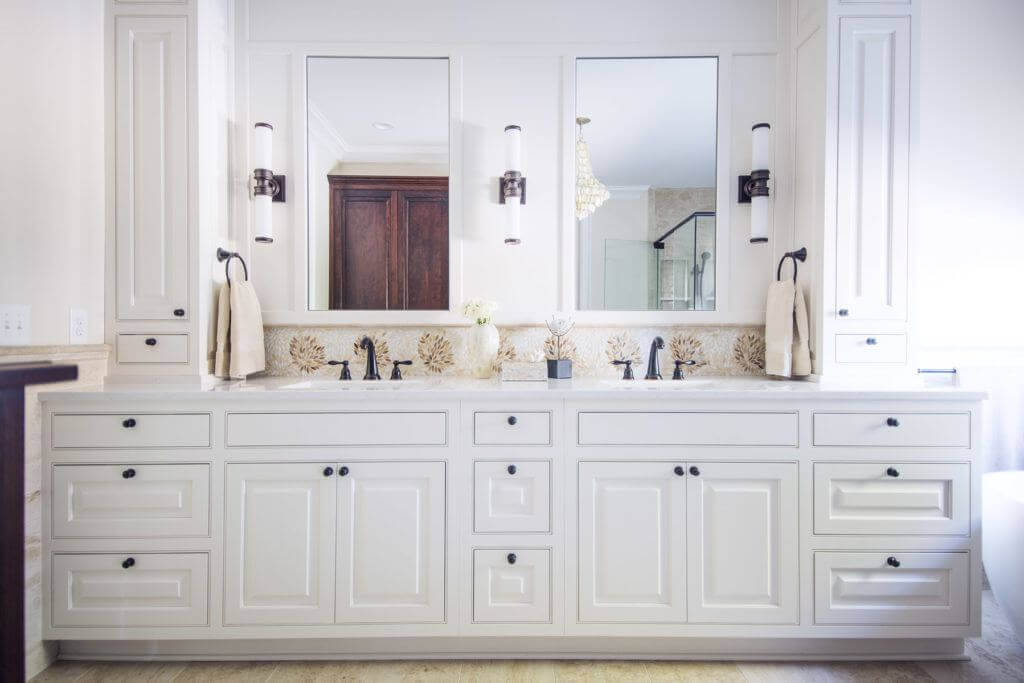 Bathroom Renovation with a Show-Stopping Vanity
