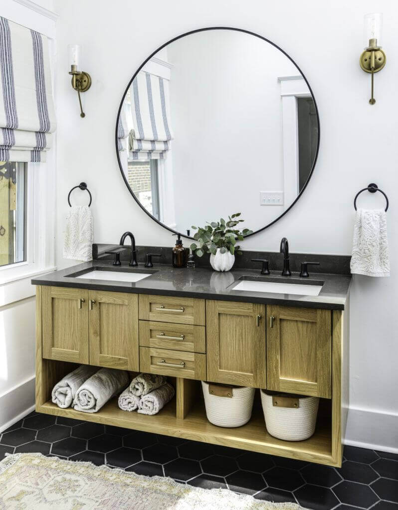 Bathroom Renovation with a Show-Stopping Vanity